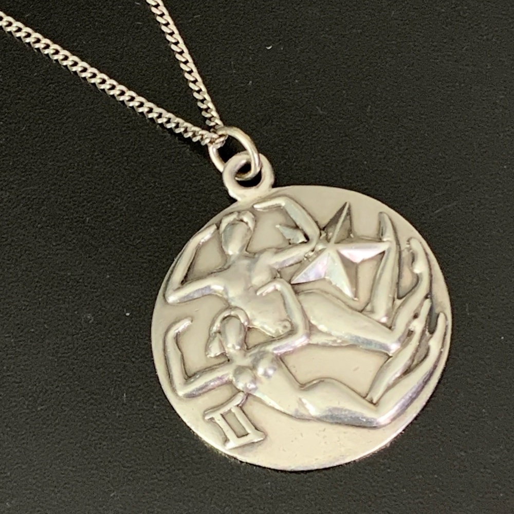 Vintage 1950s Margot De Taxco Zodiac Sterling Silver Gemini Pendant Necklace 24” - Picture 6 of 15